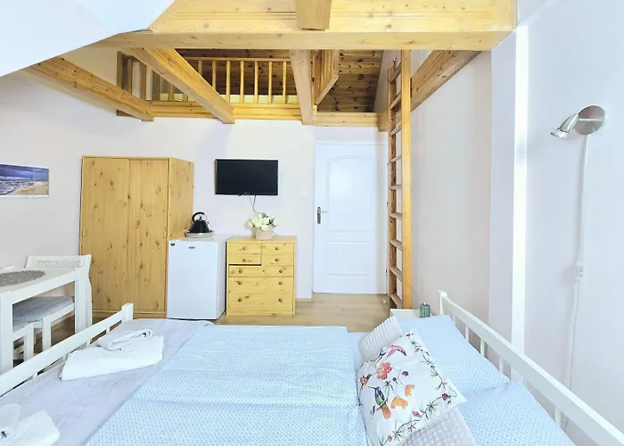 Natalia - Blisko Plaży Pensjonat 3*